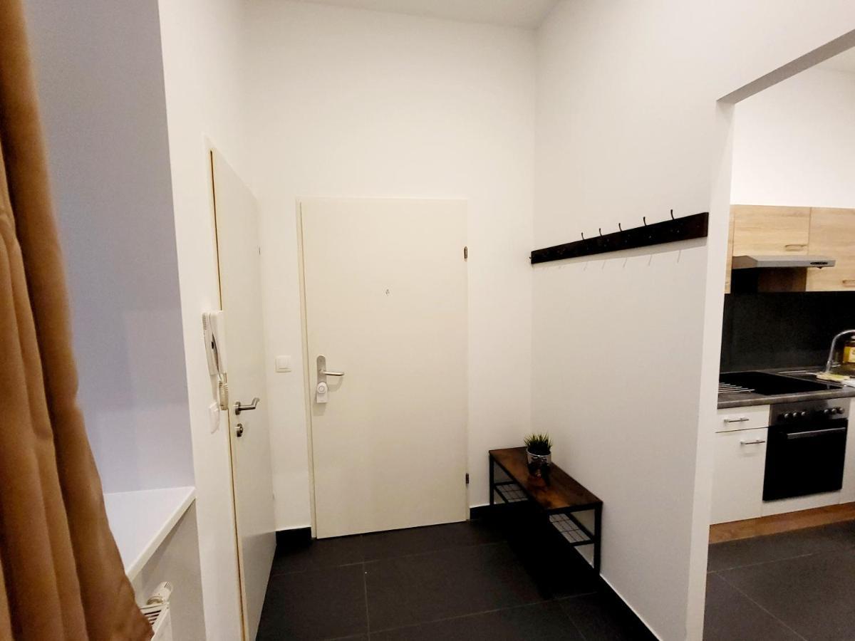 Apartment Hasengasse - Free Highspeed-Internet Виена Екстериор снимка