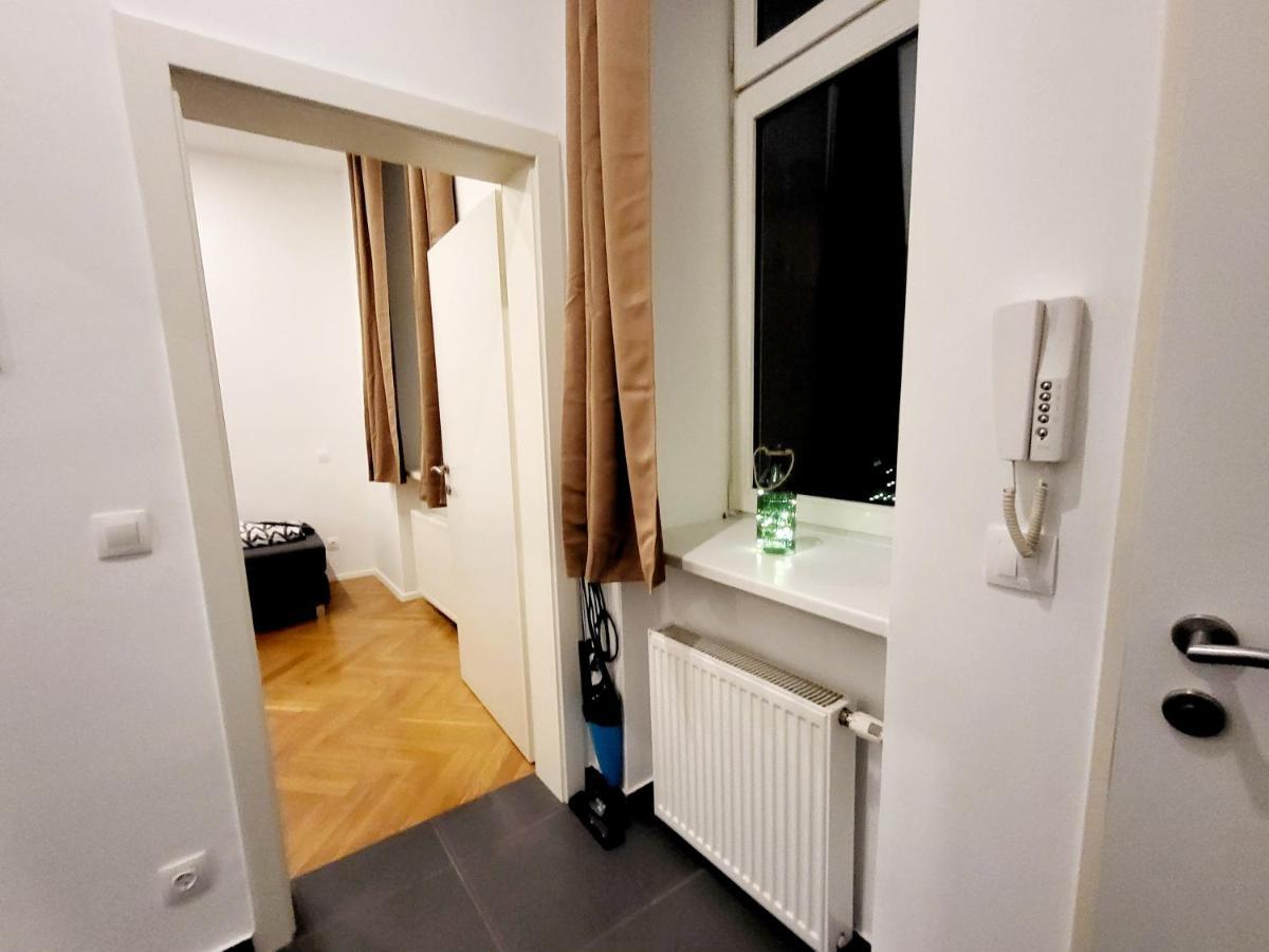 Apartment Hasengasse - Free Highspeed-Internet Виена Екстериор снимка
